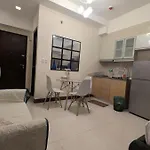 J&M Cozy Retreat - Mckinley Hill, Bgc
