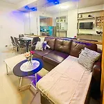 Spacious 2-6Pax, City And Moa Globe View