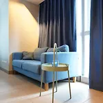 Luxury 2-Bedroom At Bgc Uptown