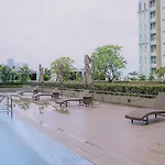 Homey 1Bedroom Bgc Condo - Minimum 2 Nights Stay