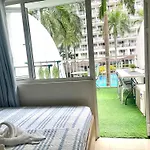 Moa Shell Residences - Big Balcony Facing Pool
