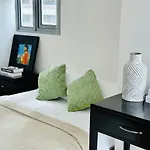 2Br In Central Bgc