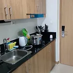 Staycation At Red Residence