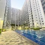 Luxe Haven Escape In Shore 2 Residences