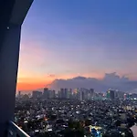 Taguig City Grace Residences With Small Balcony
