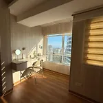 2Br Unit In Bgc The Fort