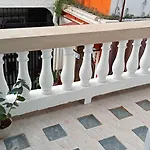 2Br Staycation Family Home Near Naia,Smbicutan,Bgc