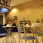 Malvar Hostel