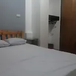 Chill-Out Guesthouse Manila