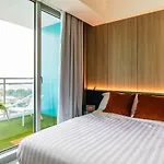 Azure Urban Beach Resort Manila By Radlett