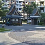 2 Bedroom Deluxe Apartment With Balcony
