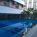 101 Newport Blvd Condotel