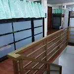 Christina\'S Guesthouse & Restaurant
