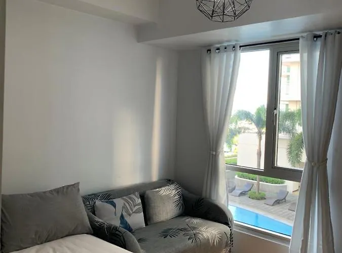 Minimalist 1 Bedroom In Alabang Near Molito And Atc With Wifi & Netflix M