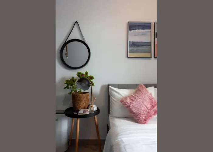 Nature Inspired Studio Suite Near Edsa Greenfield