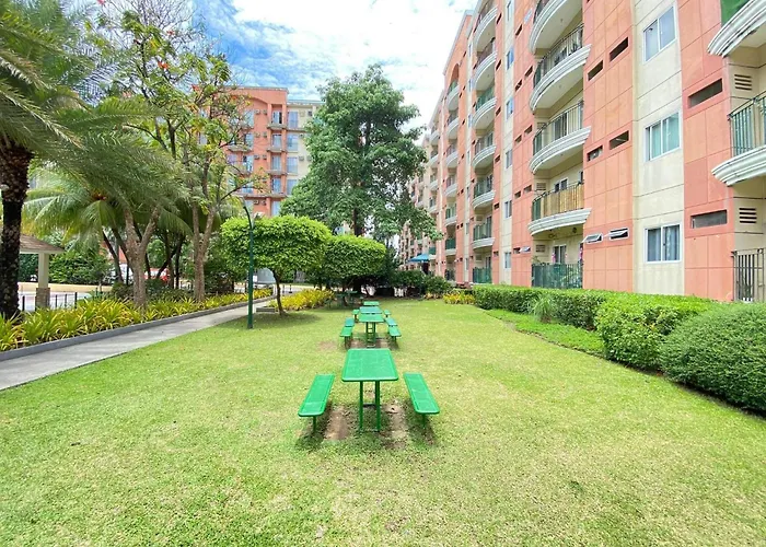 Eumins Place