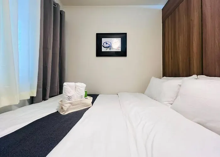 1Br Unit Condotel W Balcony Fame Residences -Fm28