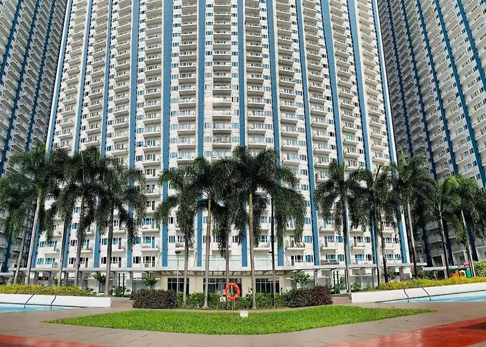 Affordable Home With Balcony Near Boni Mrt