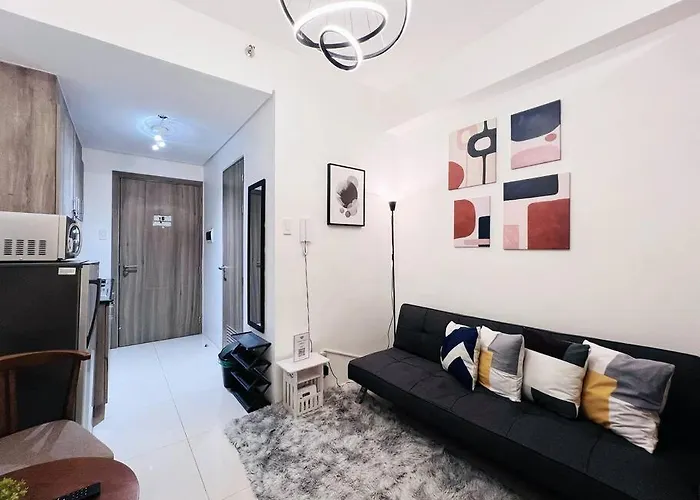 1Br Unit Condotel W Balcony Fame Residences -Fm01