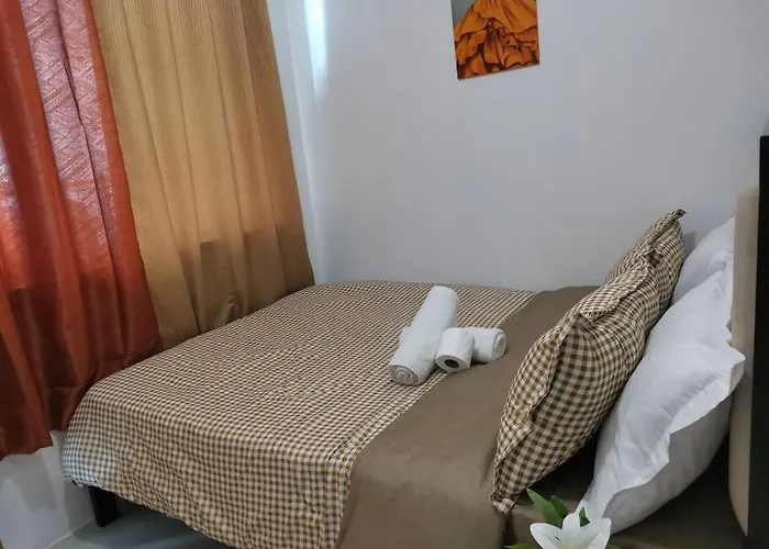 Condo Unit Open For Staycation