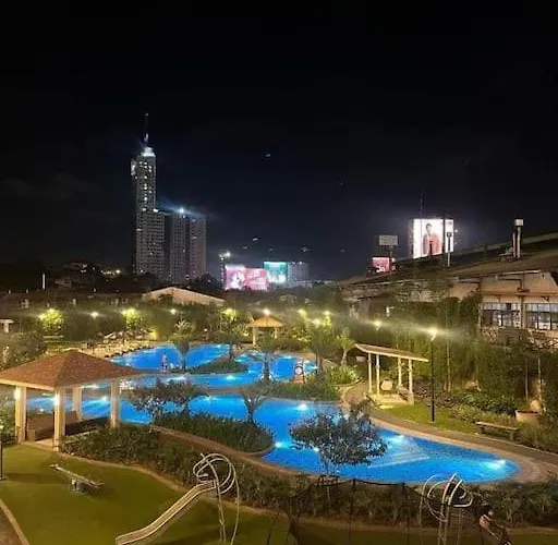 1-Br Condo With Pool & Skyline Views In Pasig