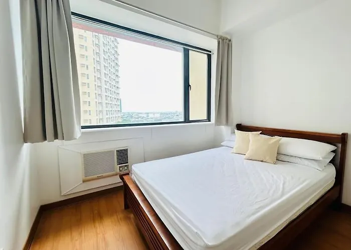 Budget Accommodation At Ace Suites By The Famous Indoor Water Spa