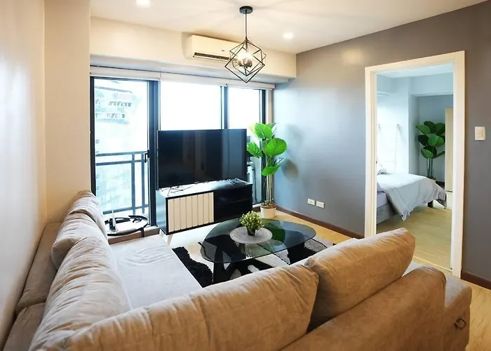 High Floor 2Br In Knightsbridge Residences Makati