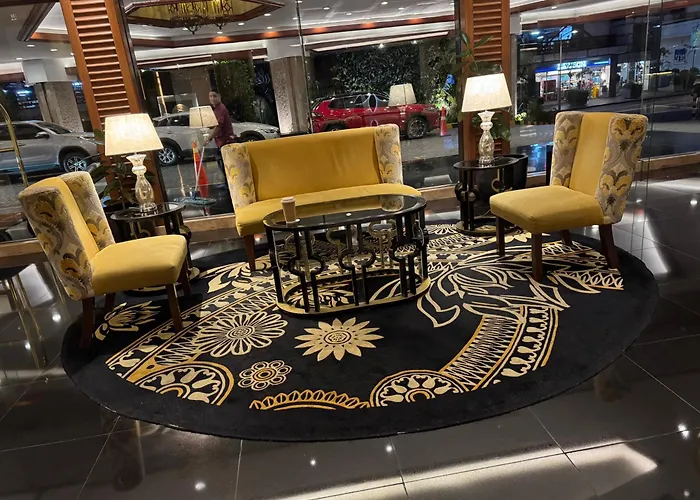 Large Family Groups In Air Residence Makati Gym Swim Park 300 Mbps