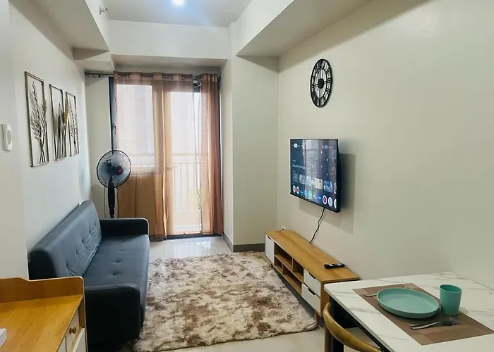 Serene Suite At S Residences Moa
