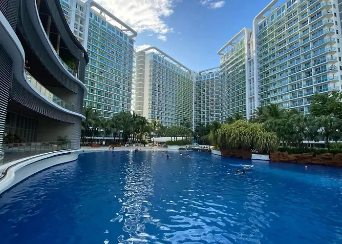 Rio East Tower - Azure Urban Resort