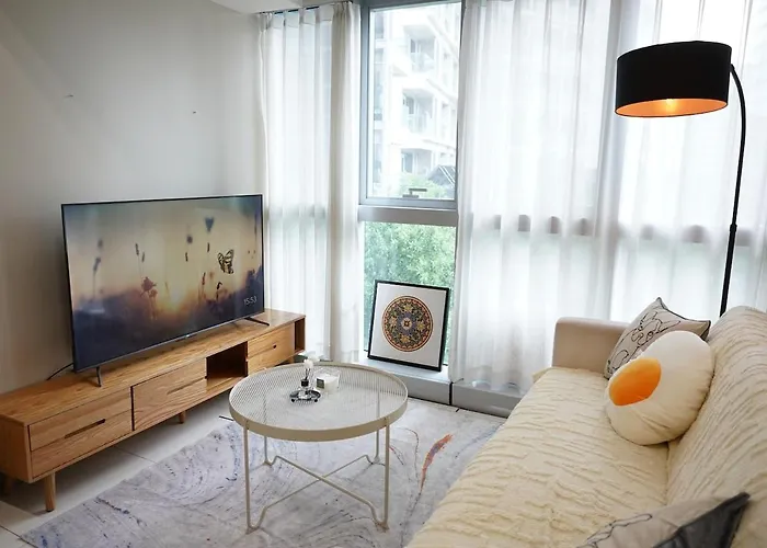Luxury 2-Bedroom At Bgc Uptown