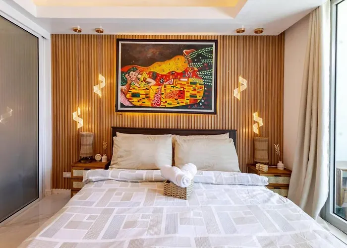 Miami Suites