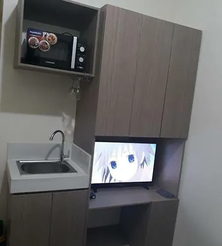 Edsa Urban Deca Tower Condo Unit With Wifi And Netflix