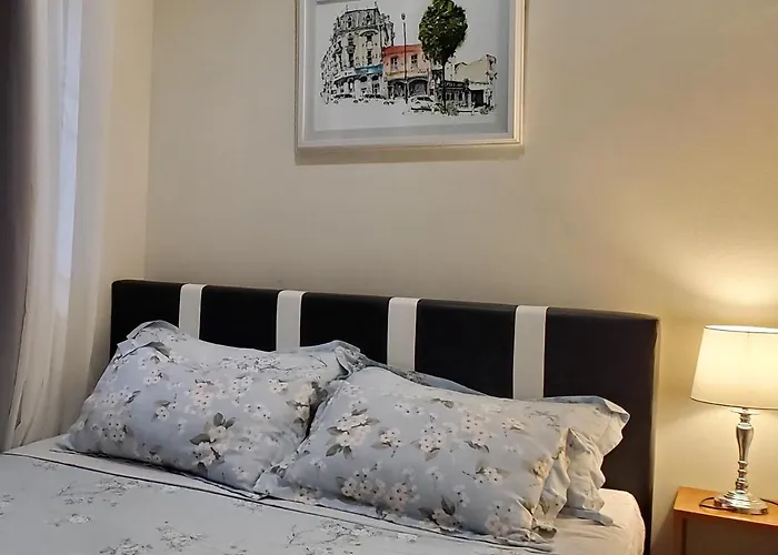 Jen\'S Paranaque City Apartment
