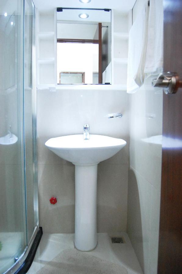 Affordable Makati Serviced Apartamento *