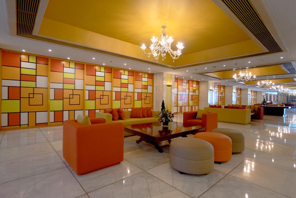 Manila Prince Hotel 4*