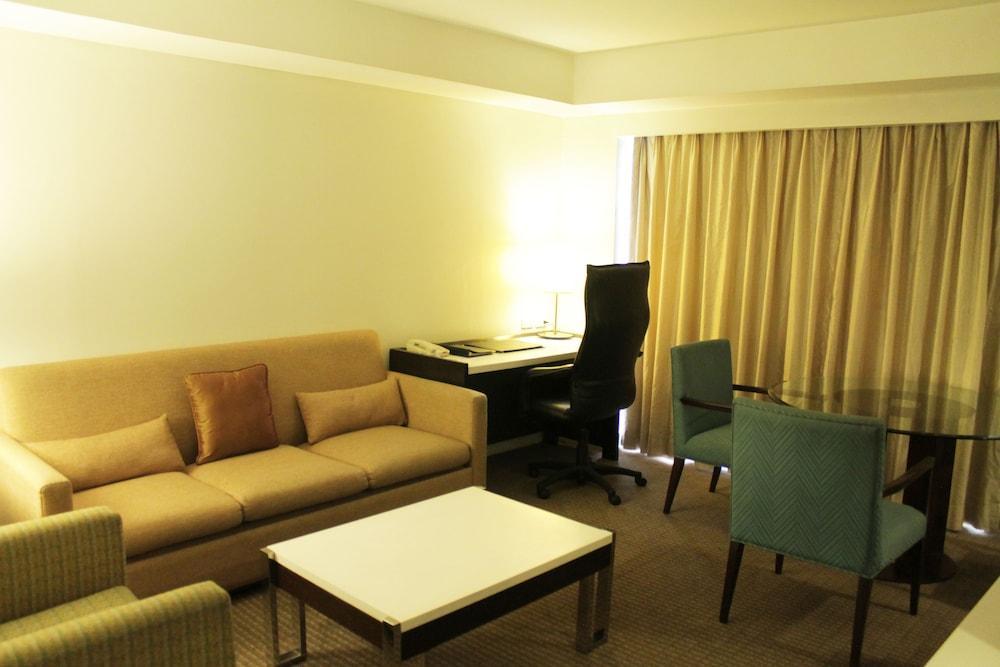 Century Park Hotel Manila