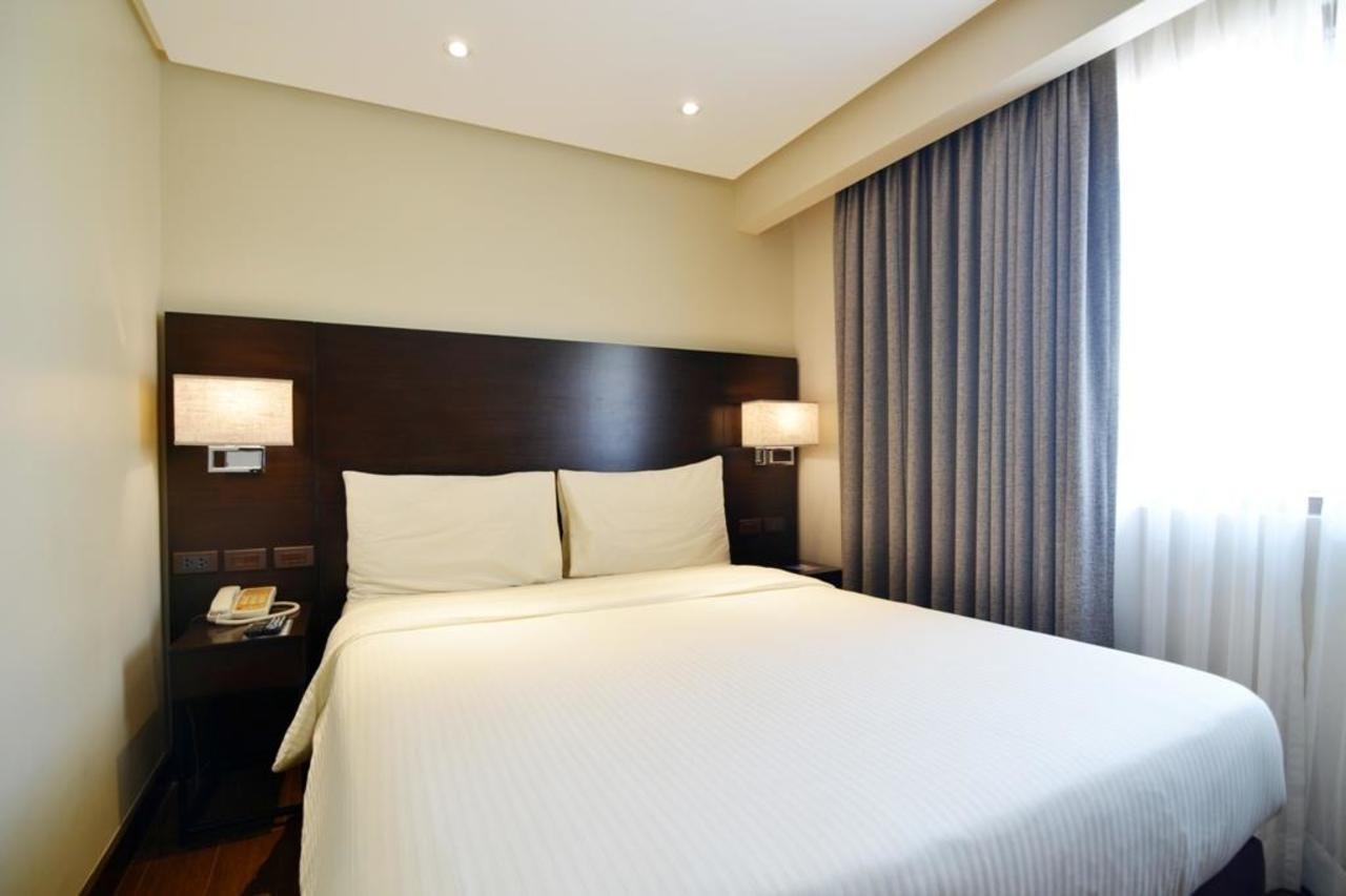 Pearl Garden Hotel Manila