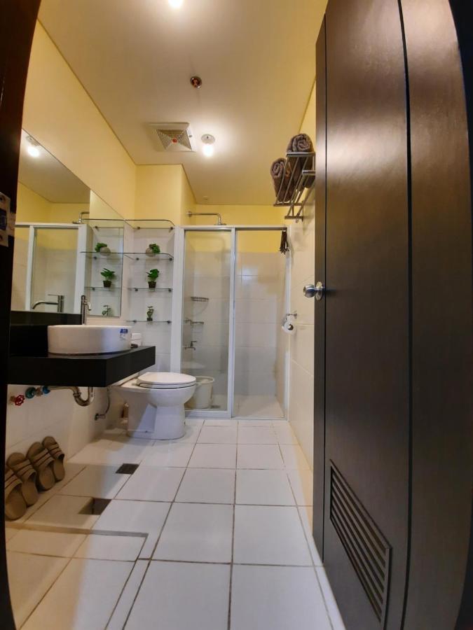 Apartment The Rochester Manila