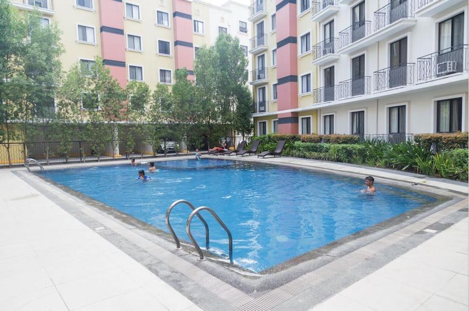 2 Bedroom Unit Fully Furnished