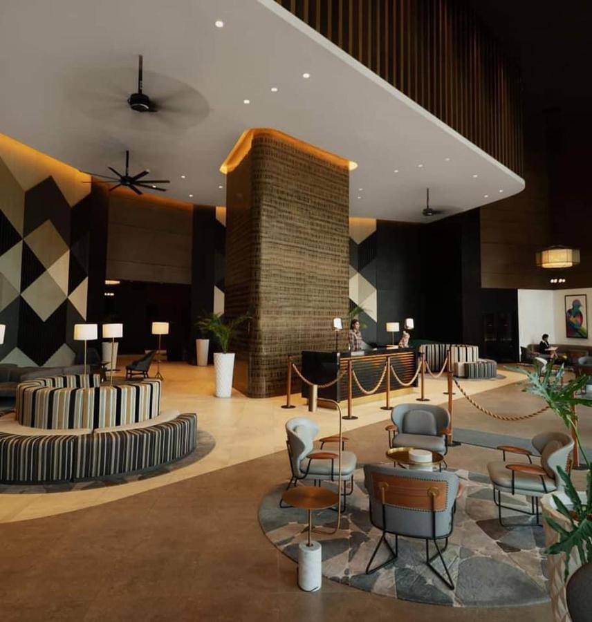 The Rise Makati By Shang Aparthotel *