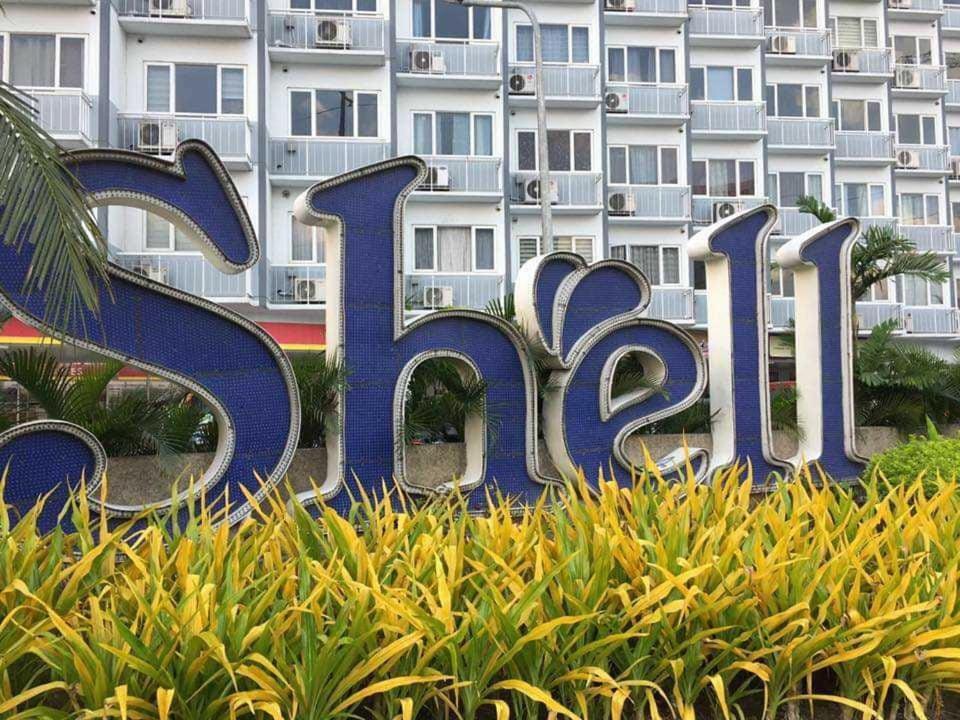 Apartment Shell Residences Moa