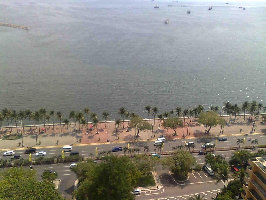 Baywatch Tower Hotel 3*