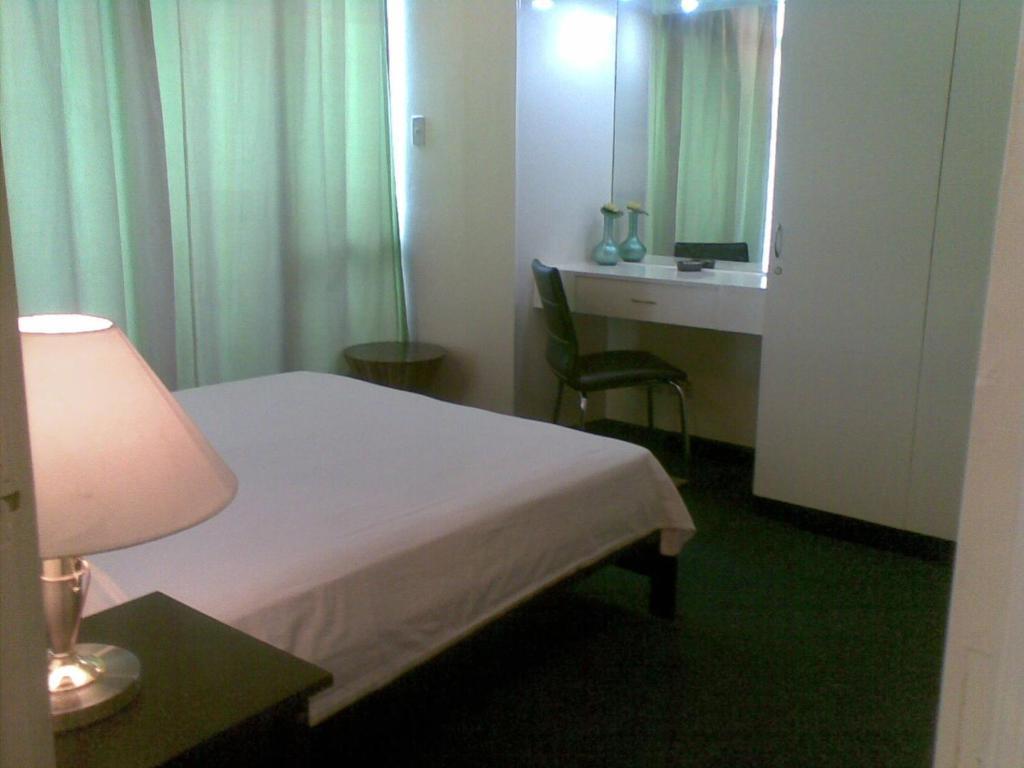 Hotel Baywatch Tower 3*