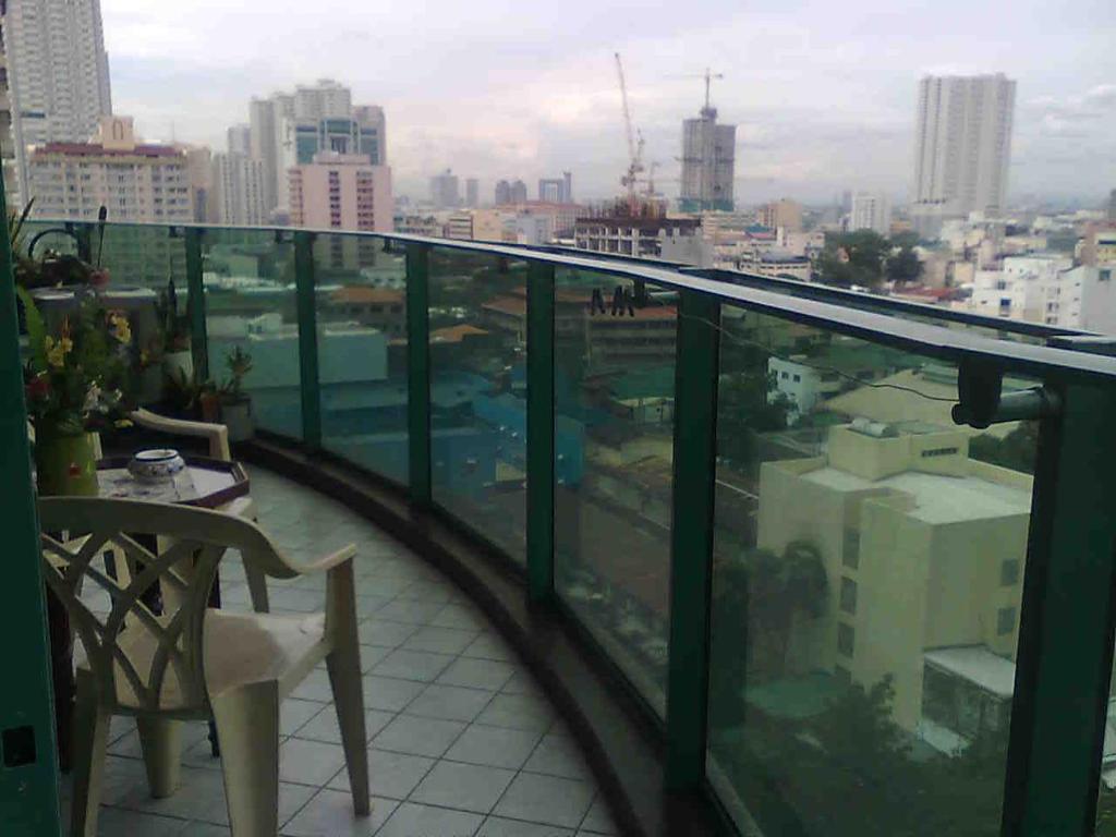 Hotel Baywatch Tower Manila