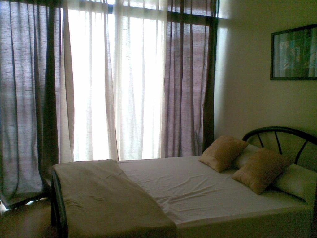 Baywatch Tower Hotel Manila