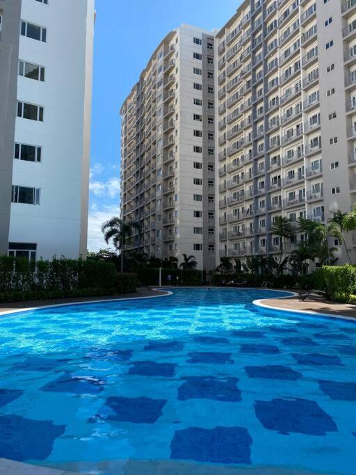 Cozy Space At 1206 South Residences Sm Southmall *