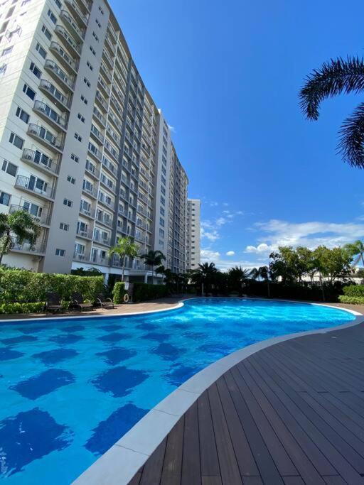 Cozy Space At 1206 South Residences Sm Southmall Apartment