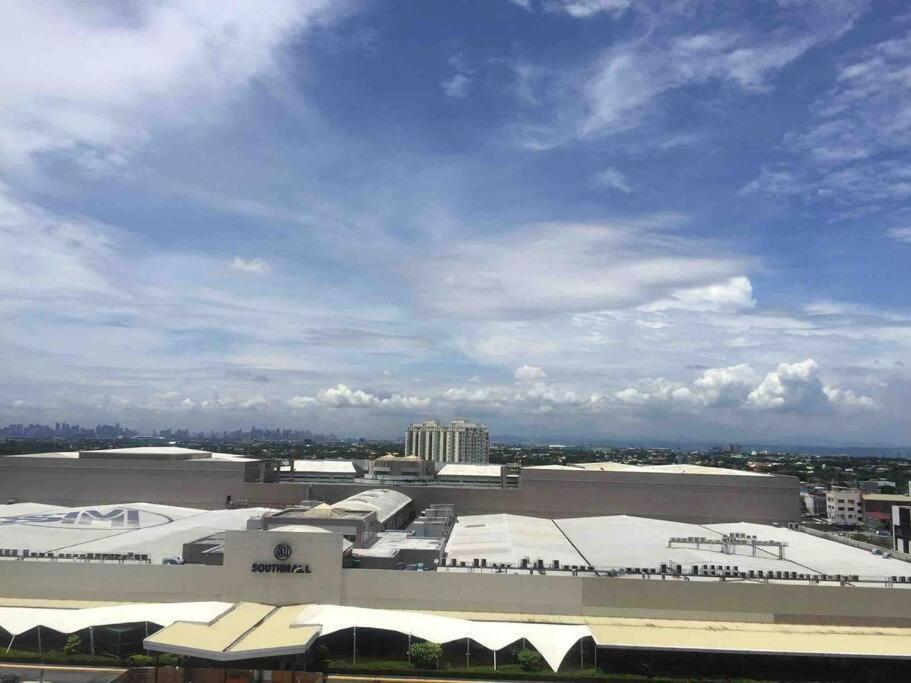 Apartment Cozy Space At 1206 South Residences Sm Southmall Manila