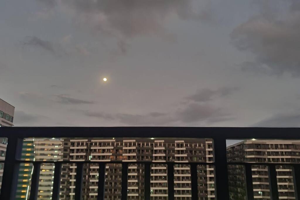 Apartment Ezbeds Near Mall Of